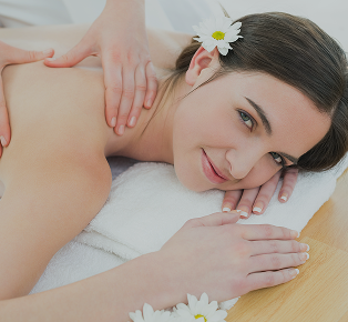 beautiful woman enjoying back massage beauty spa 1